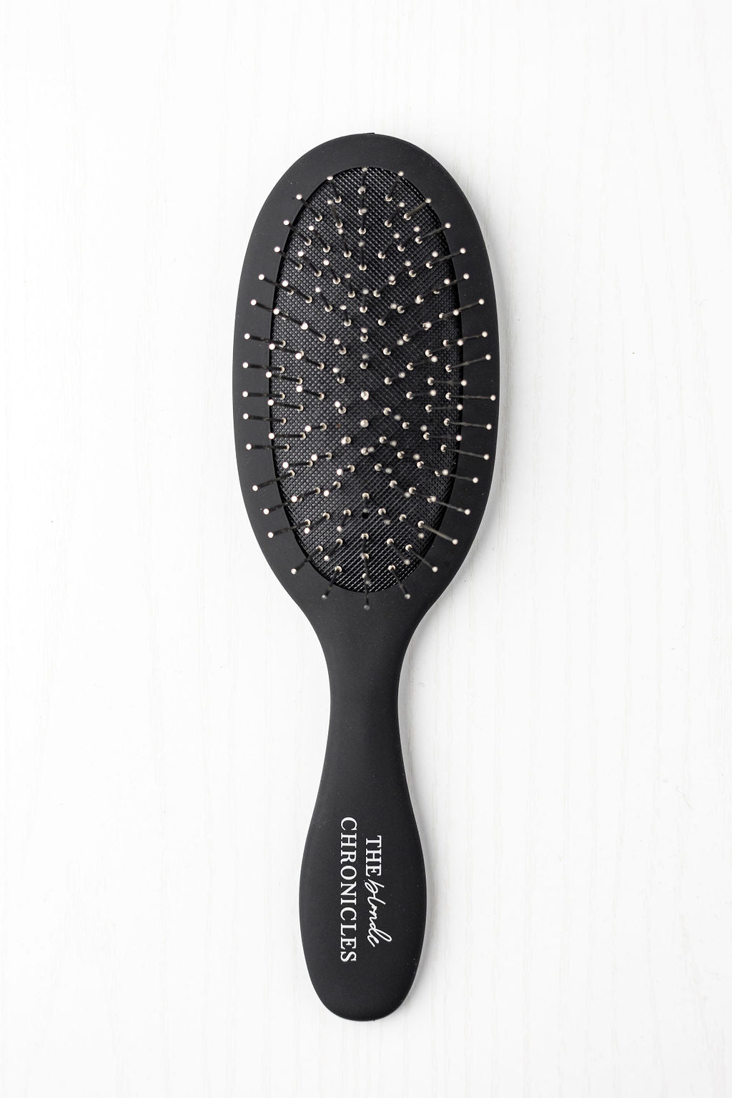 The Detangling Brush